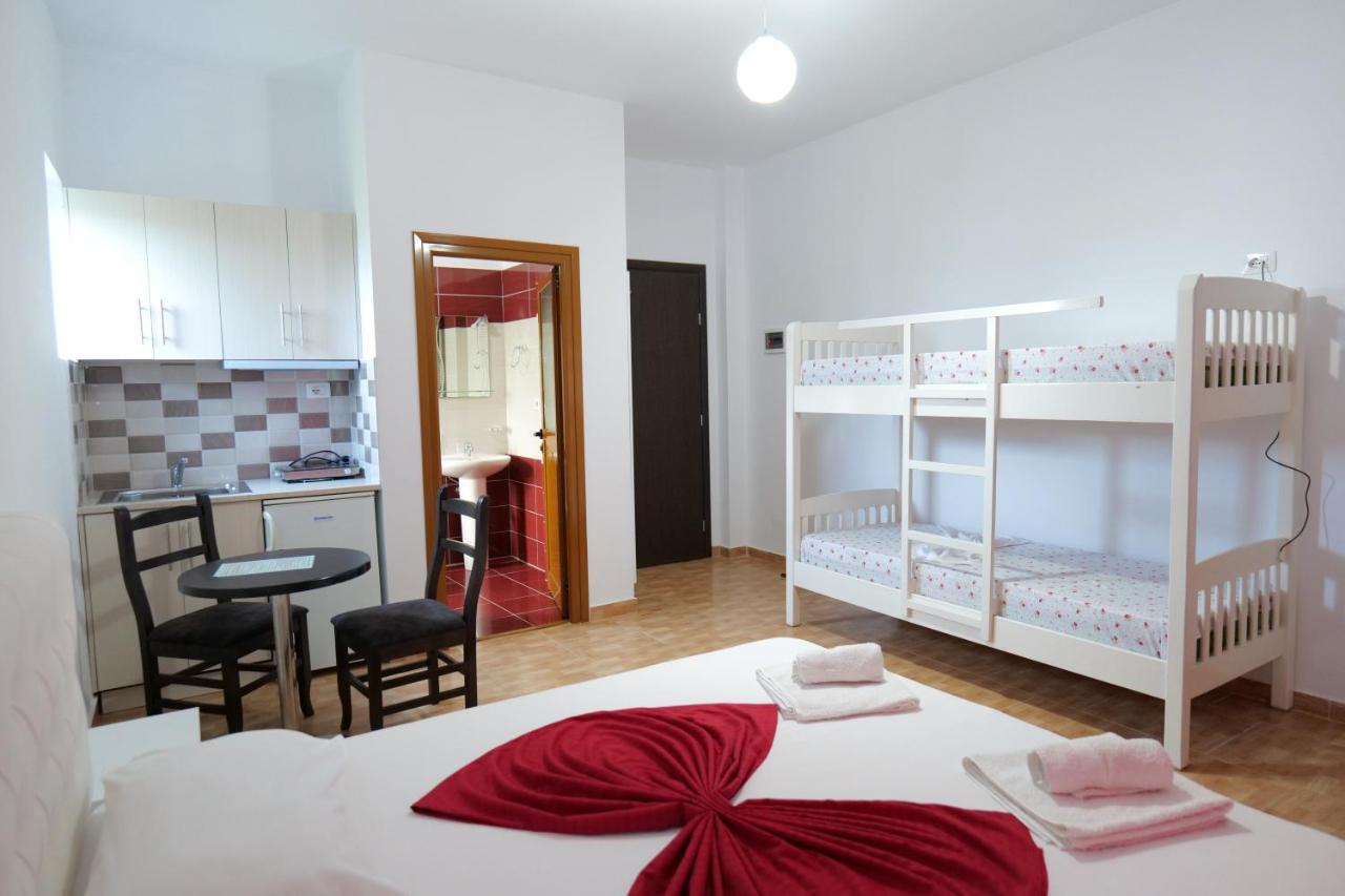 Vila Relax Ксамил Екстериор снимка