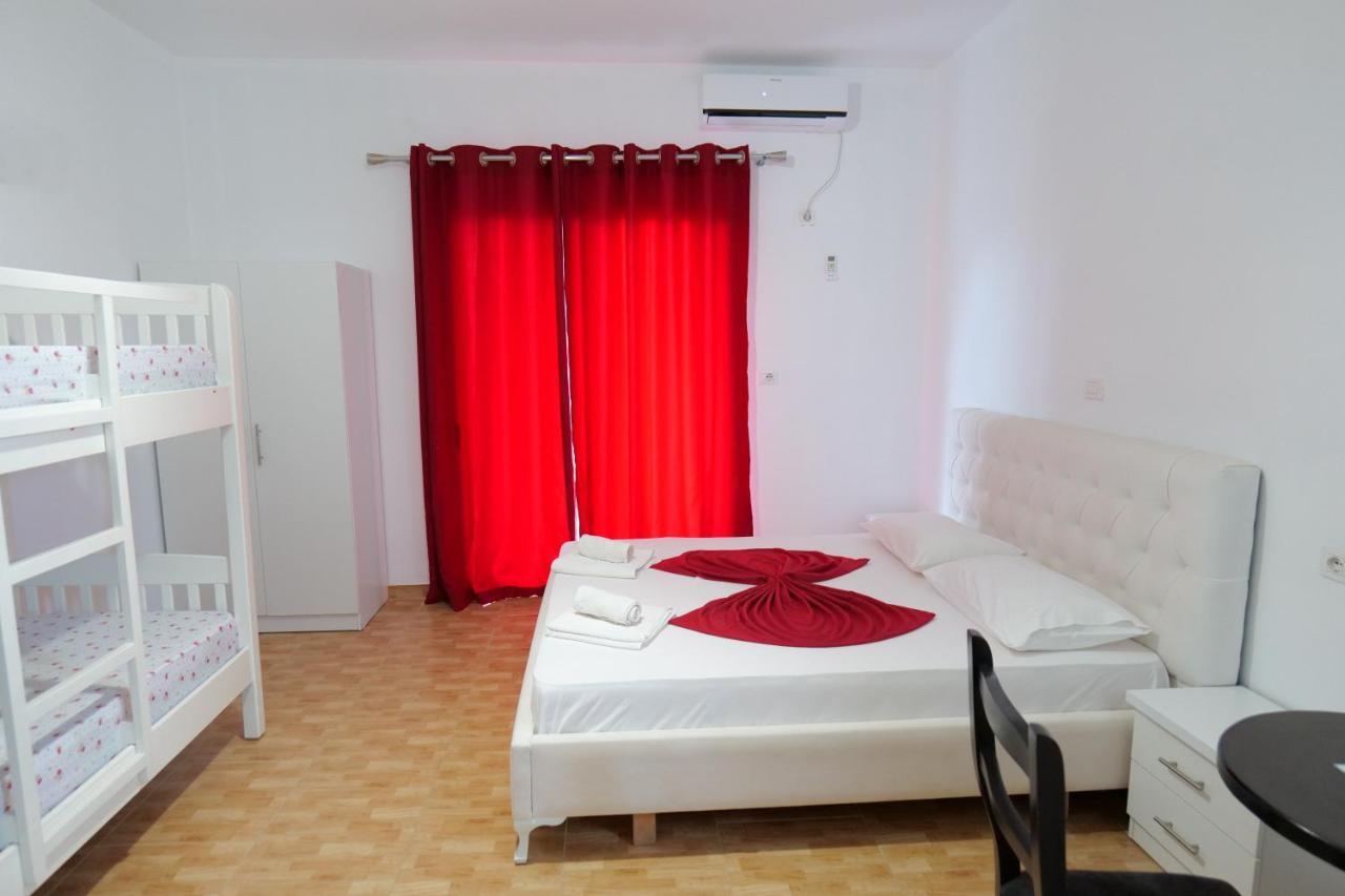 Vila Relax Ксамил Екстериор снимка
