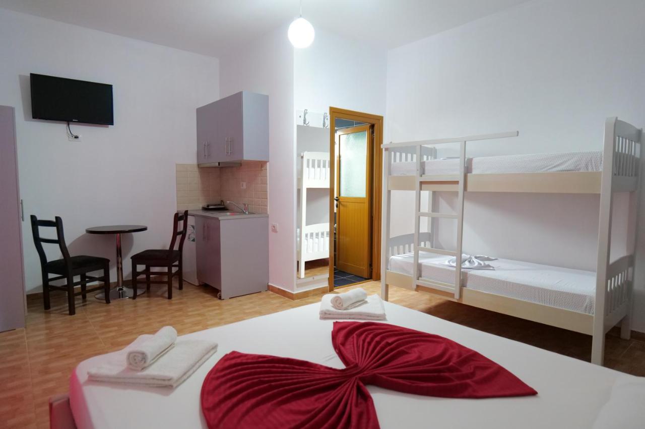 Vila Relax Ксамил Екстериор снимка